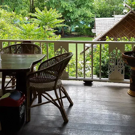 Ban Sabai Sabai Guest House Kanchanaburi City Exterior photo